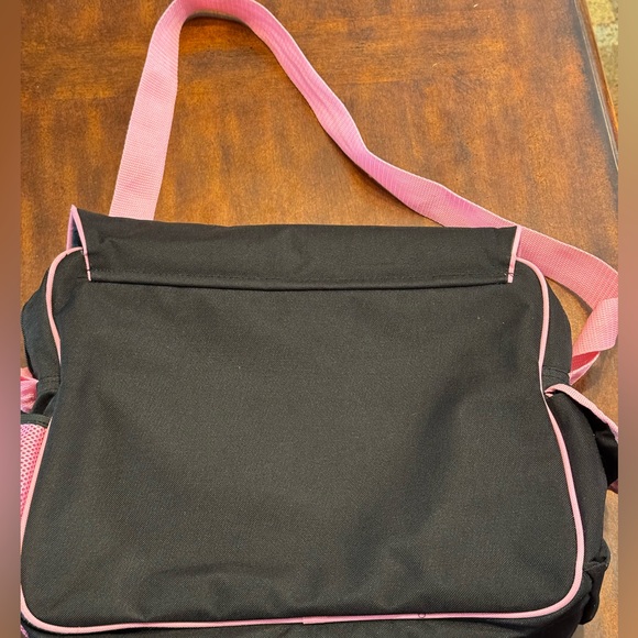 Hello Kitty Crossbody Messenger Large Bookbag Bag - Picture 2 of 6